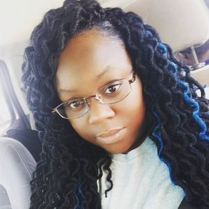 Meet your Posher, Teaya